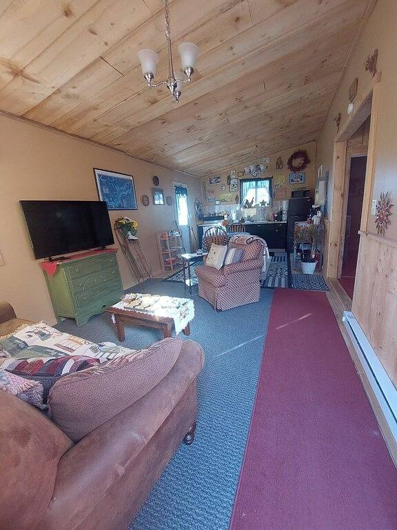 Log cabin for 20 people, with terrace, with pets in Lake Wallenpaupack