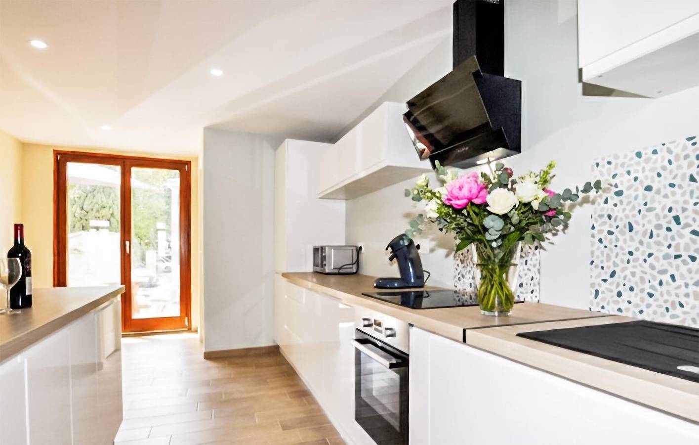 Appartement confortable avec jardin et parking, à 2,5 km du centre-ville in Saint-Génis-des-Fontaines, Région de Céret