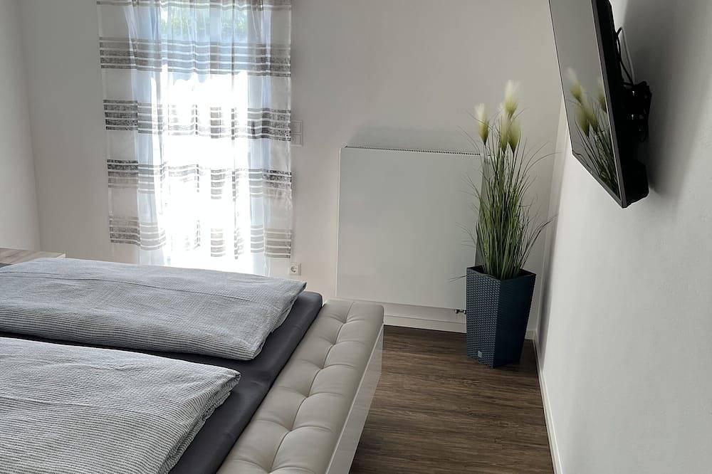 Ganze Wohnung, Ferienwohnung Amselnest 10 Min. vom Legoland Günzburg Entfernt in Bibertal, Bayerisch Schwaben