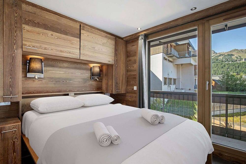 Apartamento entero, Apartamento acogedor cerca de pistas, estacionamiento incluido, 6 plazas in Courchevel 1650 (Moriond), Saint-Bon-Tarentaise