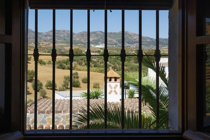 Casa de vacaciones para 5 personas, con piscina y vistas además de jardín y terraza - 1