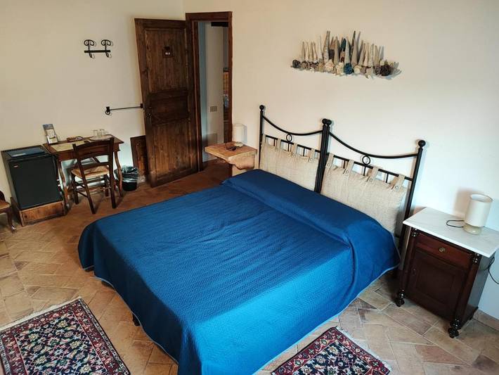 Chambre d’hôte pour 3 personnes, avec Terrasse et Jardin ainsi que Piscine et Vue dans Ombrie - 2