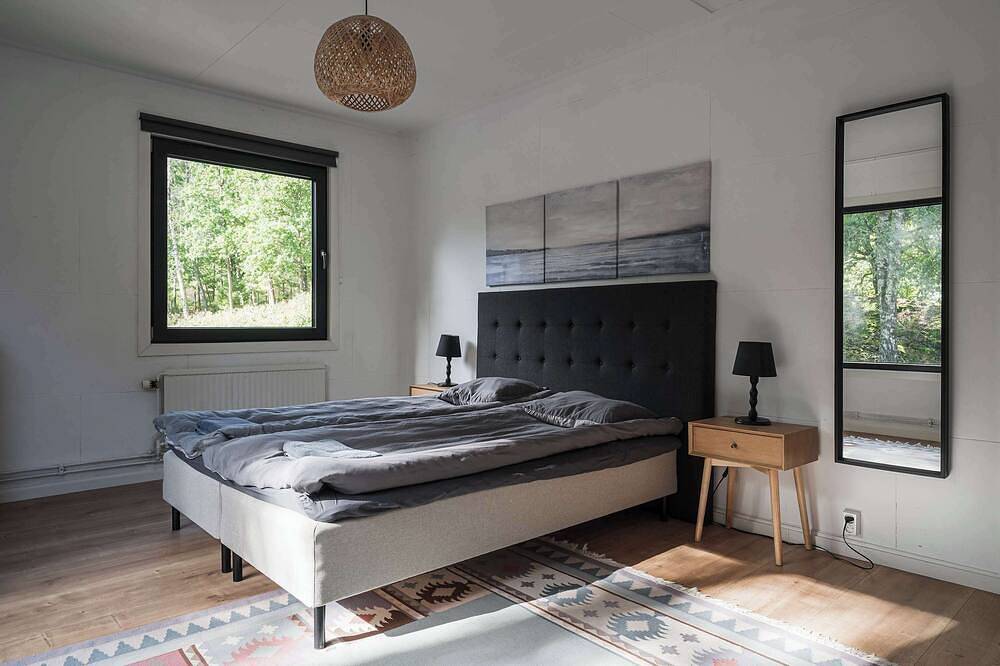 Ladhus One - Extravagantes Berghaus am See in Skallsjö distrikt, Lerum