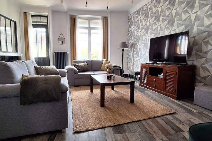 Location de vacances pour 8 personnes dans Jussy
