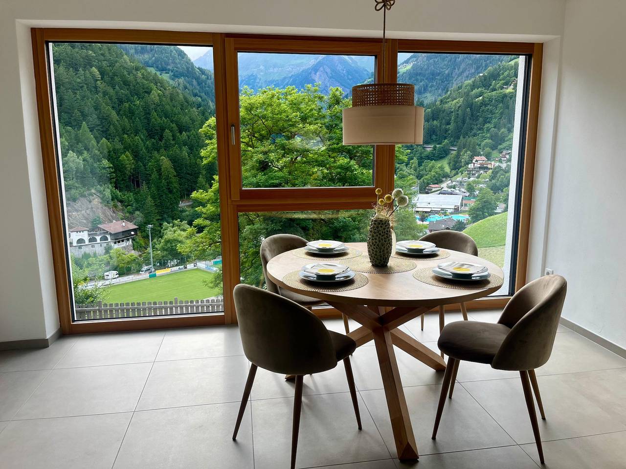 Ganze Wohnung, Apartment 'Sina' mit Bergblick, privater Terrasse und Wlan in St. Leonhard in Passeier, Passeiertal