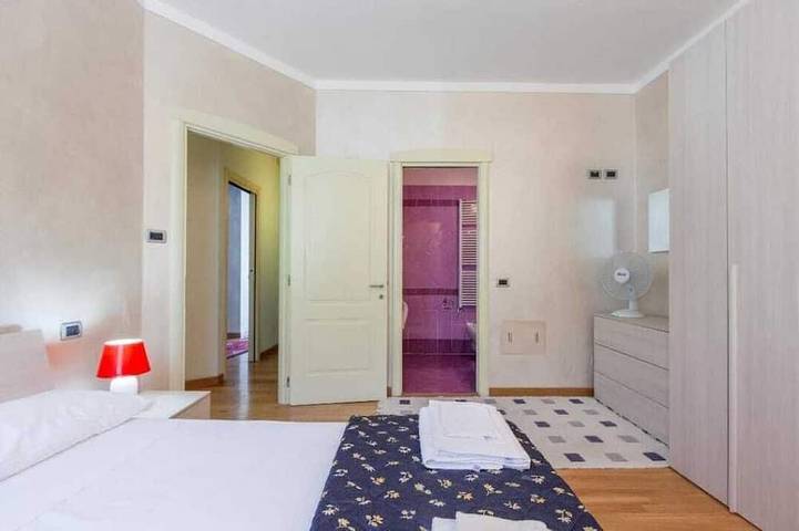 Ferienhaus für 8 Personen, mit Terrasse und Garten in Gardasee-Lombardei - 4