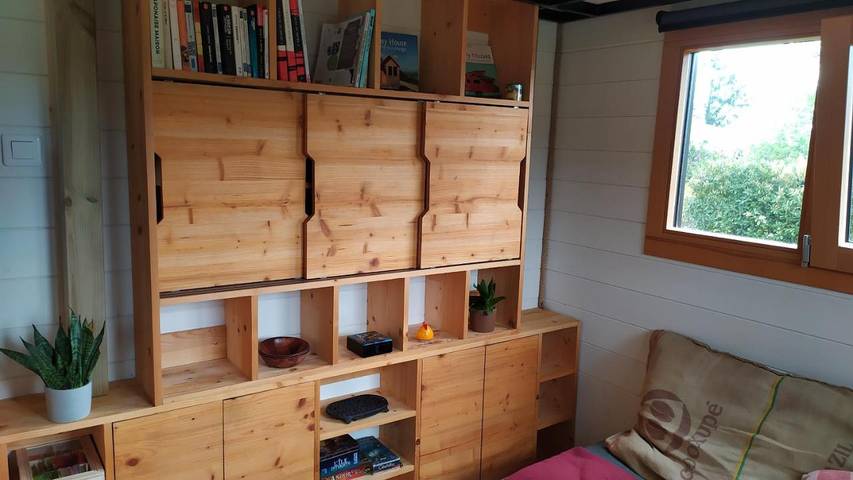 Camping pour 4 personnes, avec piscine ainsi que vue et jardin, animaux acceptés dans la Loire - 4