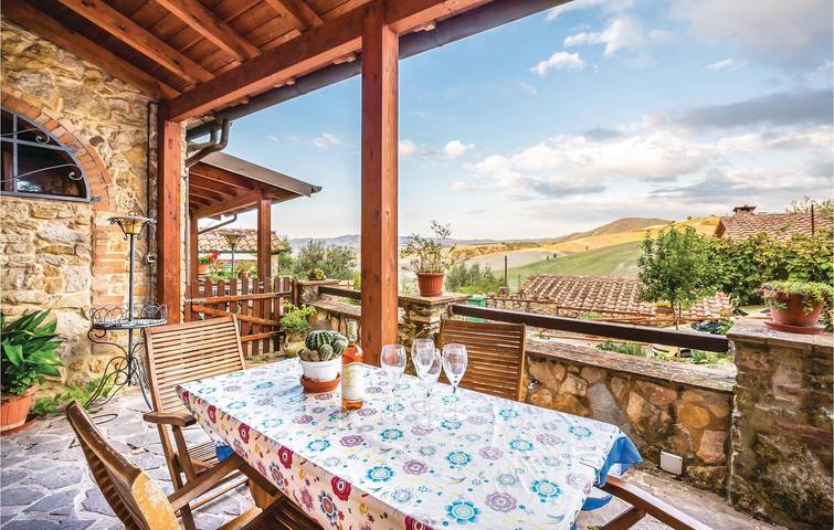 Appartamento intero, Appartamento a Volterra con piscina e internet in Volterra, Pisa e dintorni