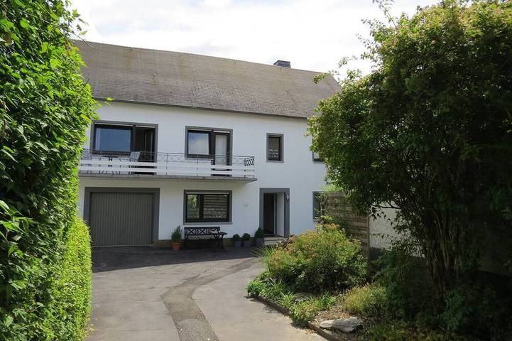 Ferienwohnung für 2 Personen, mit Terrasse und Garten in Mastershausen