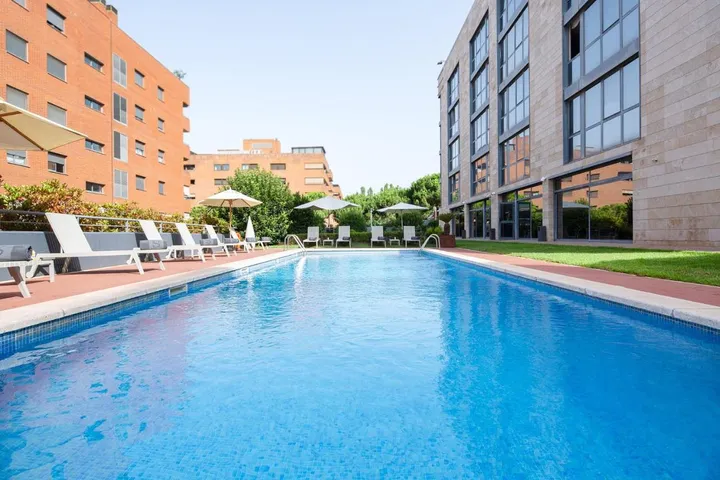 Hotel für 2 Personen, mit Garten und Pool sowie Ausblick - 1