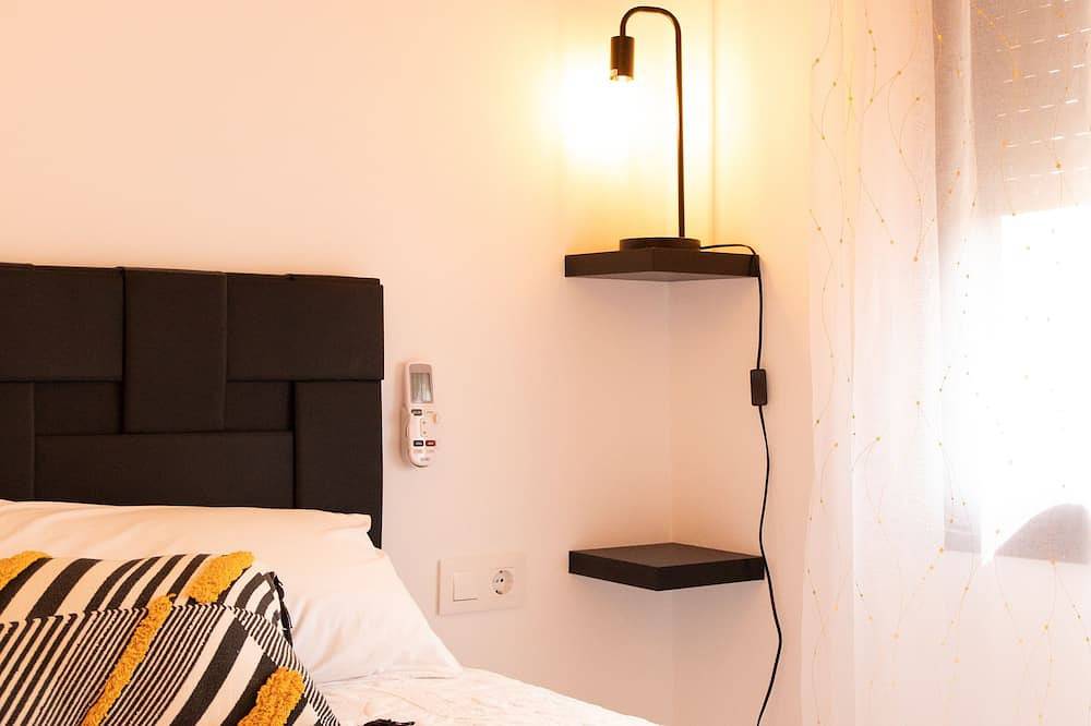 Apartamento entero, Centro de Figueres ¡A 4 min a pie del Museo Dalí ! Spirals Stairs Duplex terraza in Figueras, Alt Empordà