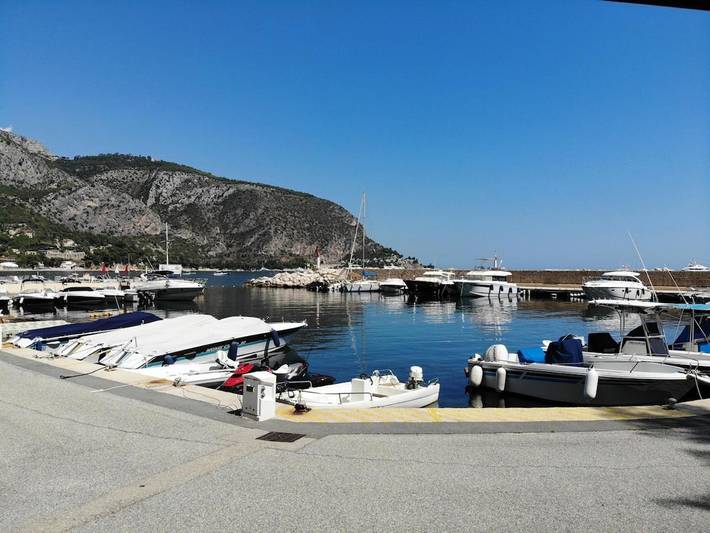 Gîte pour 6 personnes, avec vue ainsi que terrasse et jardin dans Port Du Sylva Maris Eze - 3