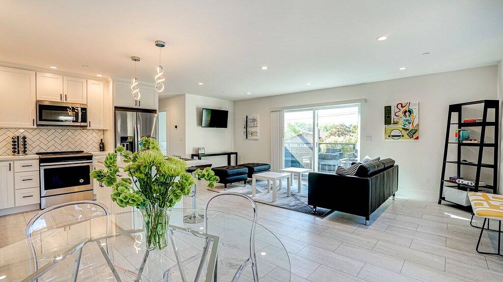 Beautiful modern home near Sonoma, Calistoga & wineries in Santa Rosa, California North Coast