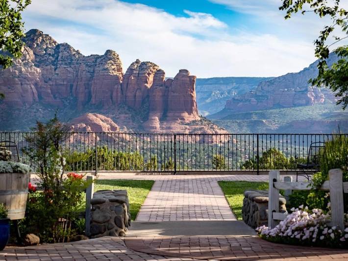 Hotel for 4 personer, med jacuzzi og badebasseng i tillegg til hage i Arizona