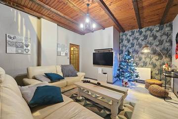 Gîte pour 7 personnes, avec jardin à La Houssière