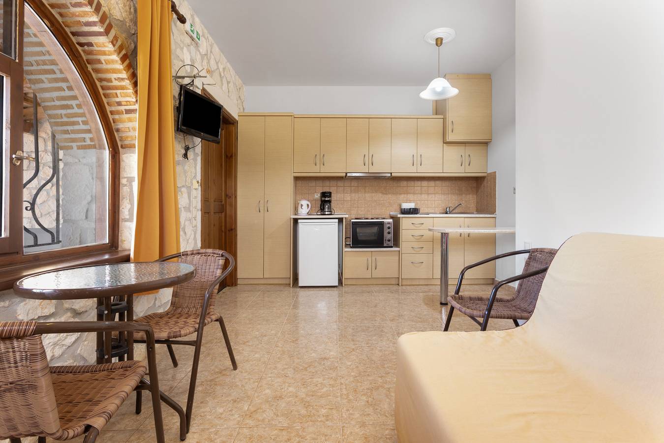 Villa 'Violeta' met Uitzicht op Zee, Wifi en Airconditioning in Keri, Laganas