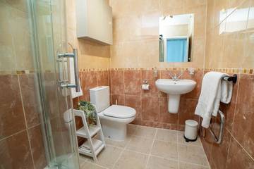 Apartment for 3 Guests in Cambridge, Cambridgeshire, Picture 3