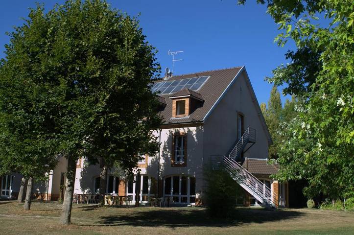 Location de vacances pour 6 personnes, avec jardin et terrasse, animaux acceptés à Rosières-près-Troyes - 3