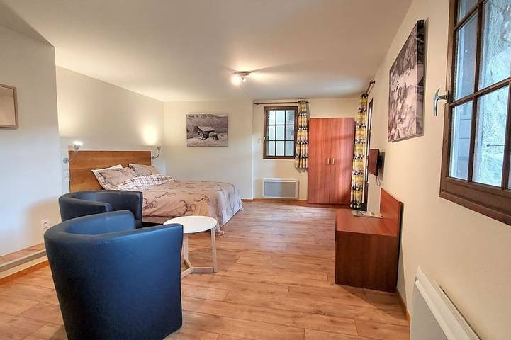 Chalet pour 30 personnes, avec balcon ainsi que sauna et piscine à Valmeinier - 3