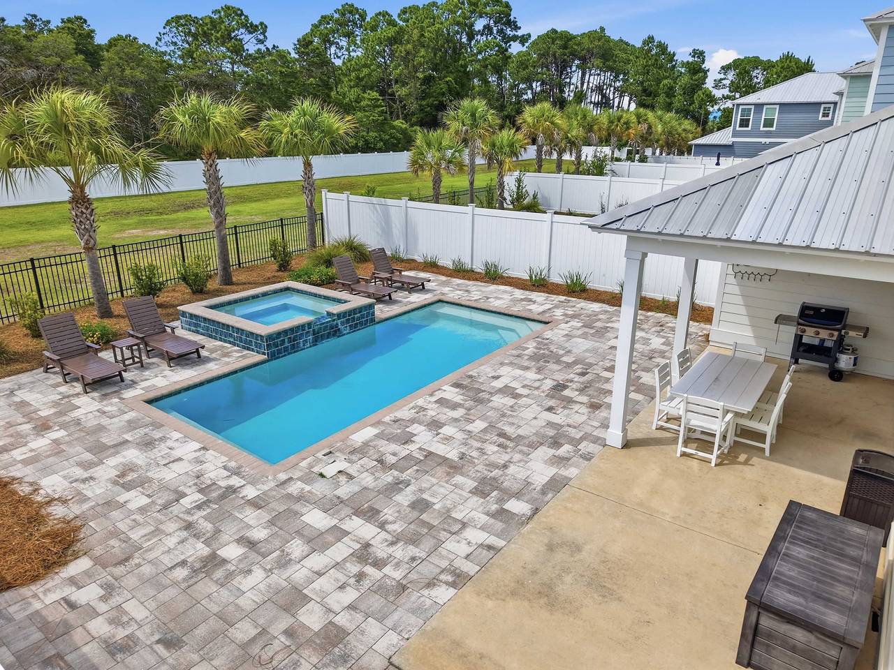 Dt Panama Shores   Spacious 5Br Beach Home w  Pool in Panama City Beach, Emerald Coast