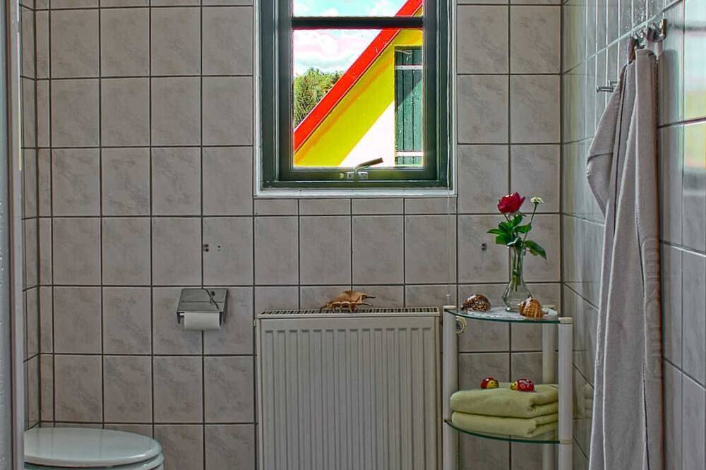 Ganze Wohnung, Ferienwohnung Petra Bargel die Nr. 1in Speck - Ferienwohnung Bargel in Kargow, Müritz