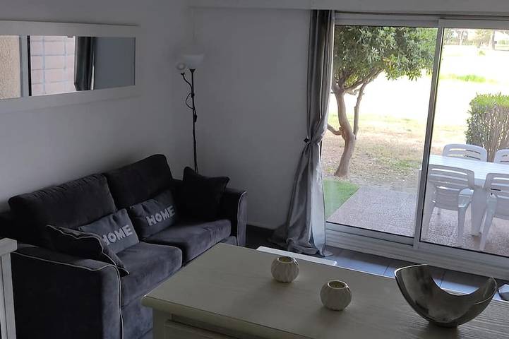 Gîte pour 4 personnes, avec piscine ainsi que jardin et terrasse dans Golf de Saint Cyprien - 4