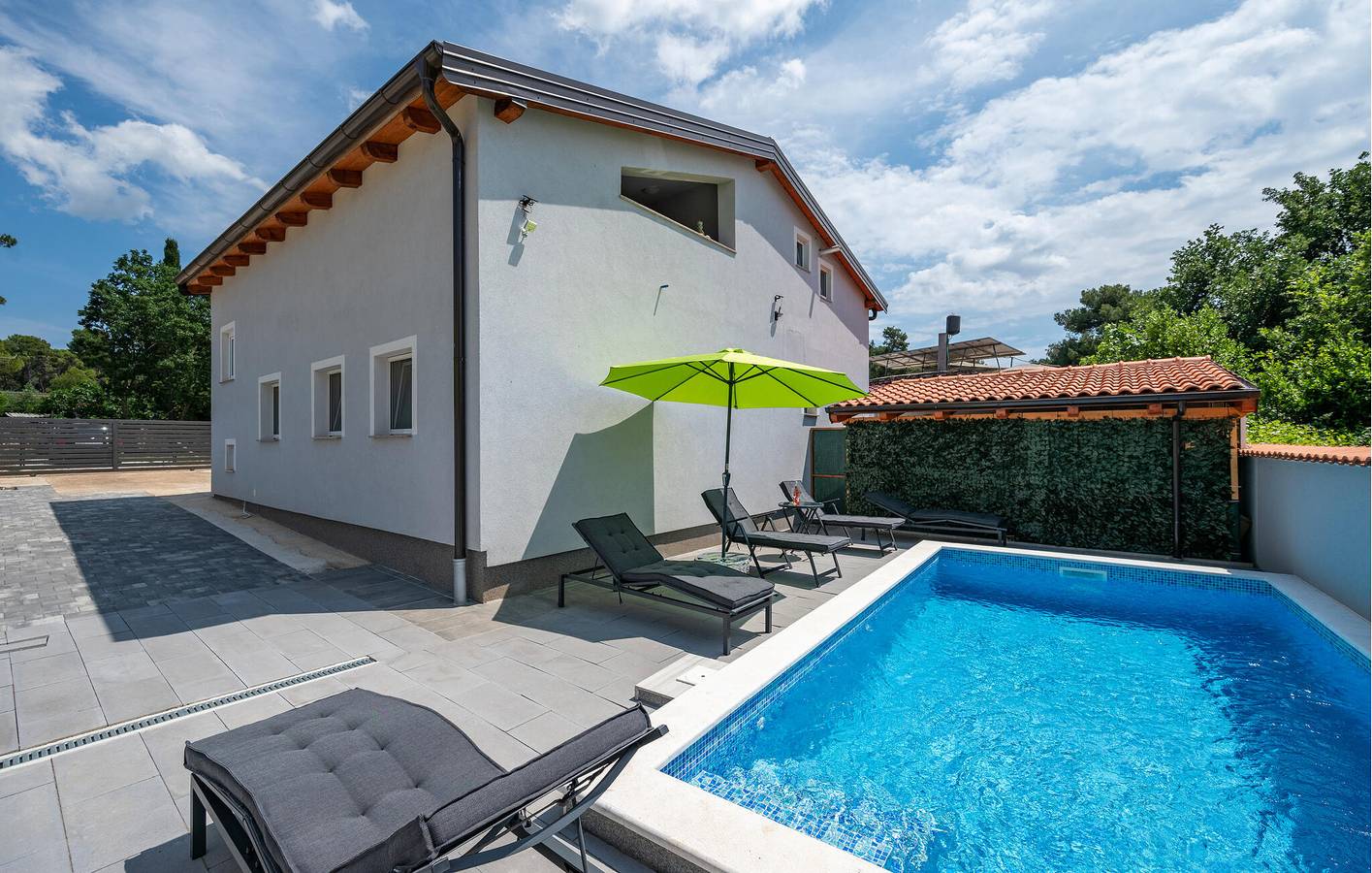 Entire holiday apartment, Holiday apartment for 4 people with terrace in Peroj, Southcoast Istria