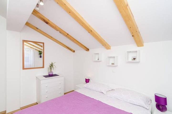 Ganze Wohnung, Corso Türkisblick, 1Br Apt mit Balkon und Meerblick in Mljet
