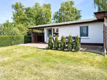 Bungalow für 3 Personen, mit Garten und Terrasse in Trassenheide