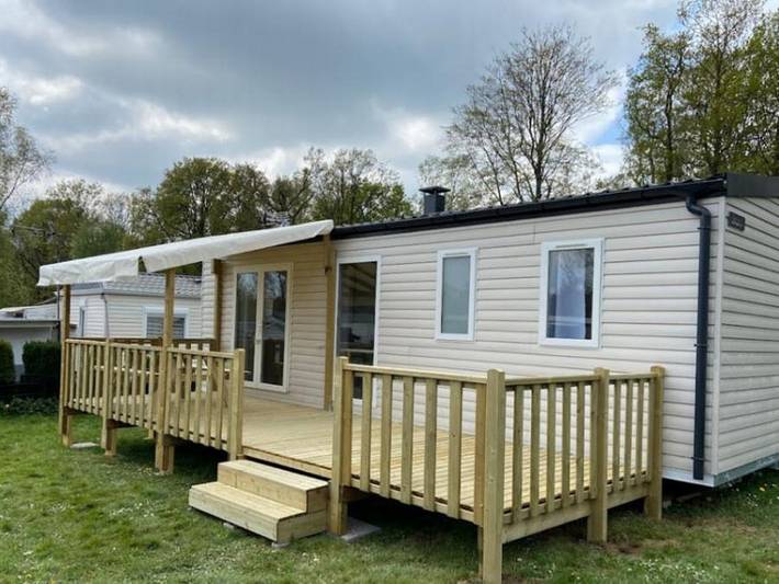 Camping pour 4 personnes, avec bassin pour enfant ainsi que terrasse et sauna, animaux acceptés dans les Ardennes - 2