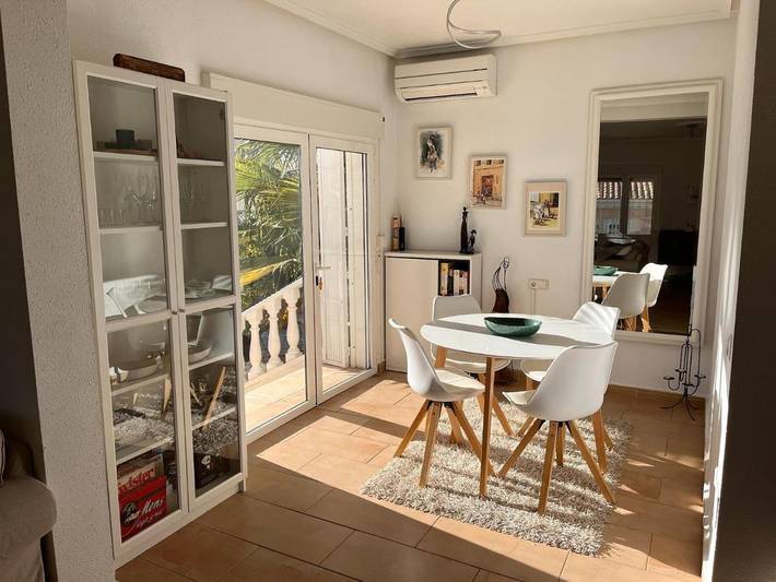 Ferienhaus für 6 Personen, mit Terrasse und Garten sowie Pool in Rojales - 4