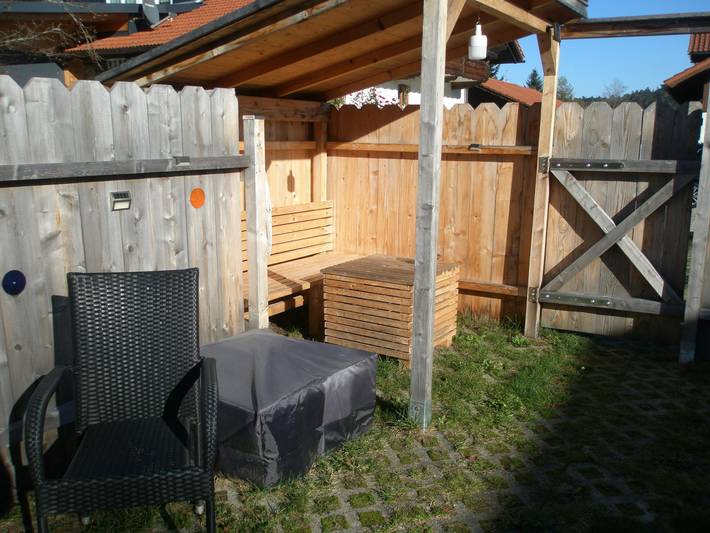 Ganze Wohnung, Ferienhaus Hütter - Ferienhaus mit Terrasse und Garten in Neuschönau, Šumava Mountains