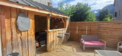 Gîte pour 8 personnes, avec vue et balcon dans Office de Tourisme de Loudenvielle