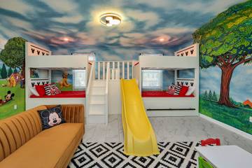 Vacation House for 20 Guests in Disney Orlando, Florida, Picture 3