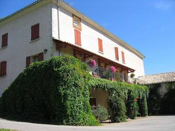 Gîte pour 6 personnes, avec jardin ainsi que vue et terrasse à Sisteron