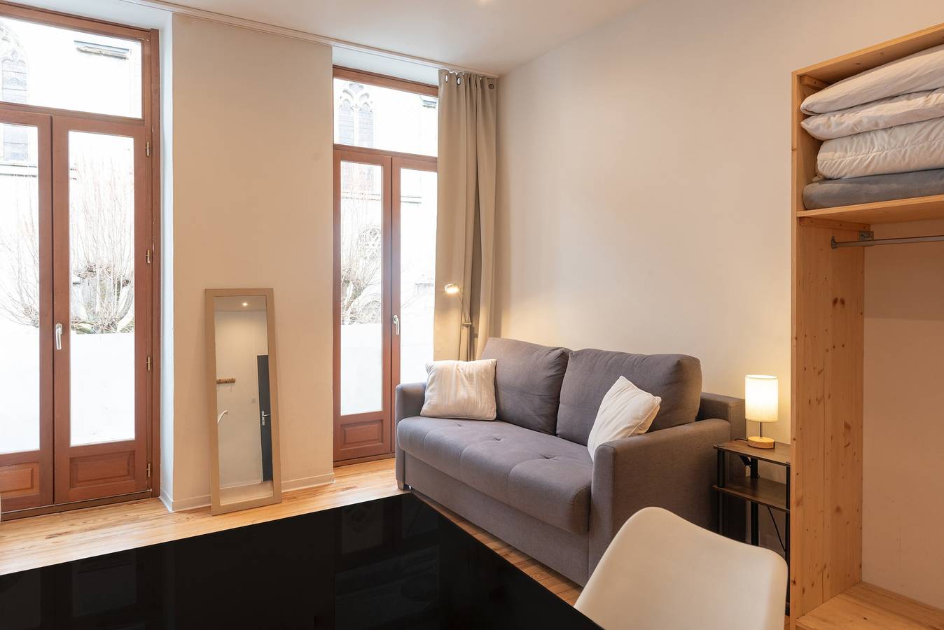 Studio entier, Séjour cosy à Bagnères - Studio Bastan rénové, balcon, Wi-Fi ultra-rapide, proche thermes in Bagnères-de-Bigorre, Hautes-Pyrénées