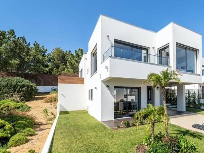 Apartamento para 6 personas, con balcón además de piscina y sauna, Familias con niños en Aljezur