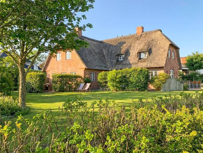 Ferienhaus für 4 Personen, mit Terrasse und Garten sowie Sauna in Husum - 2