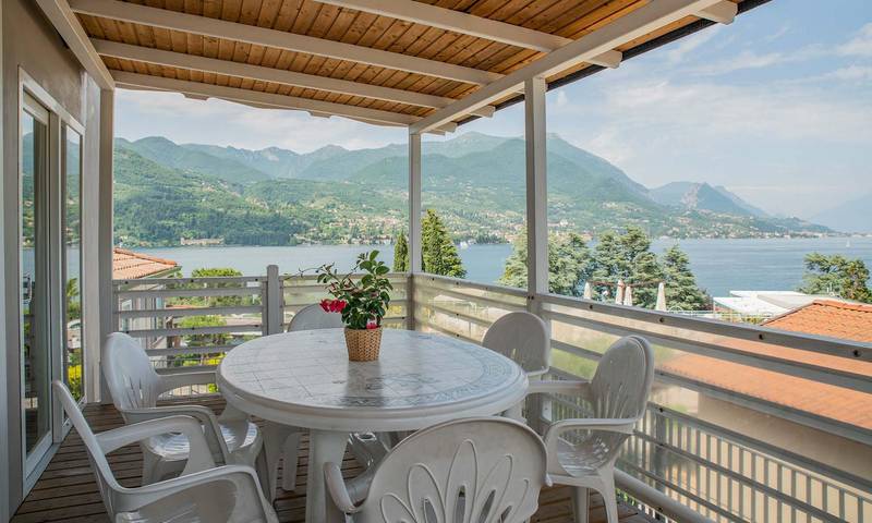 Ferienhaus für 6 Personen, mit Pool in San Felice del Benaco