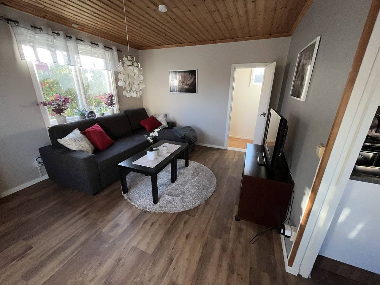 Rot-Weisses Ferienhaus im Småländischen Hochland in Jönköpings län