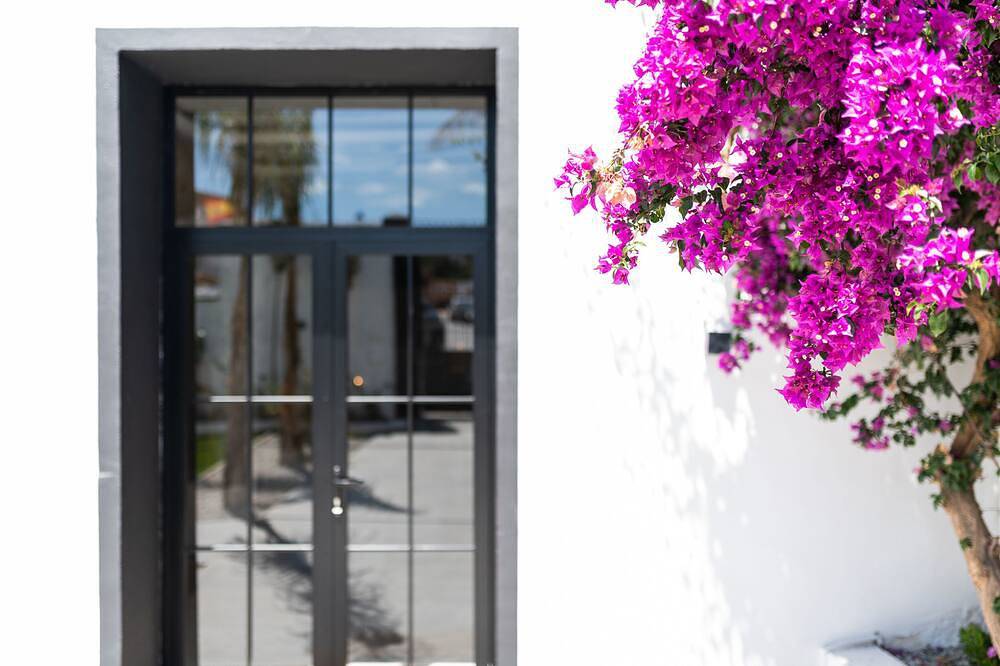 Rural Manor House: Garden and Pool, Granada 25 min in Albuñuelas, Provincia de Granada