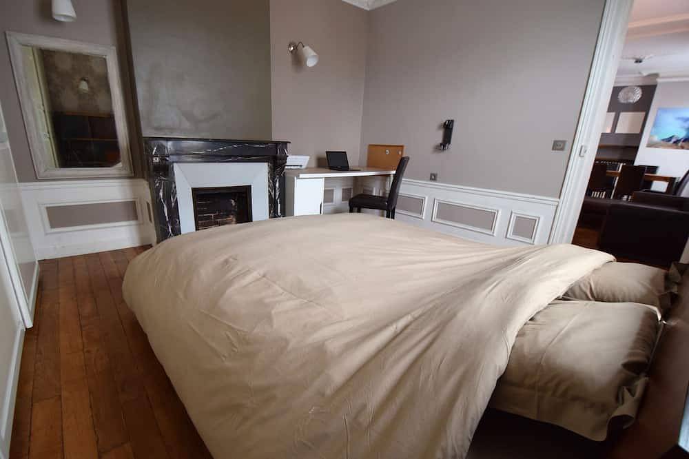 Entire apartment, Noisy's N'est in Noisy-le-Sec, Seine-Saint-Denis