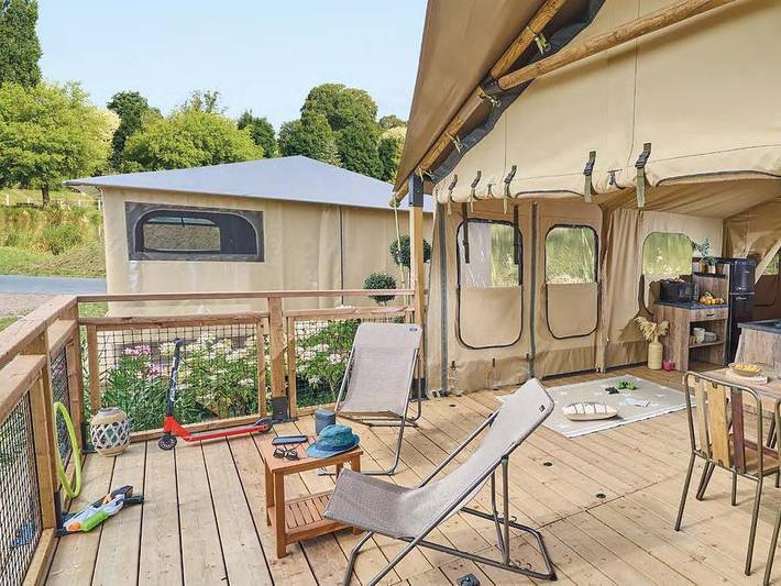 Camping pour 5 personnes, avec bassin pour enfant dans Massif central - 3