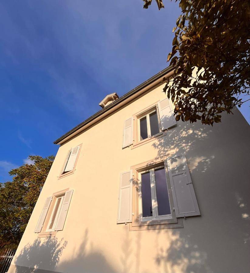 Appartement entier, Apartment with Mountain View in Colmar, Région de Colmar