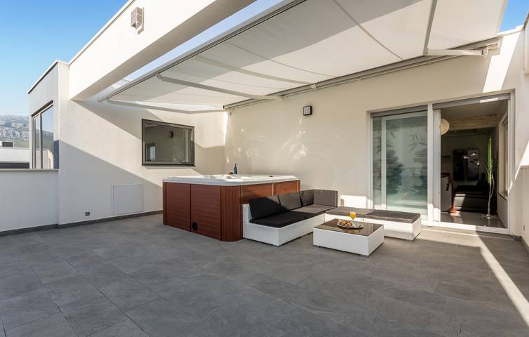 Ferienwohnung für 4 Personen, mit Garten und Terrasse in Podstrana - 2