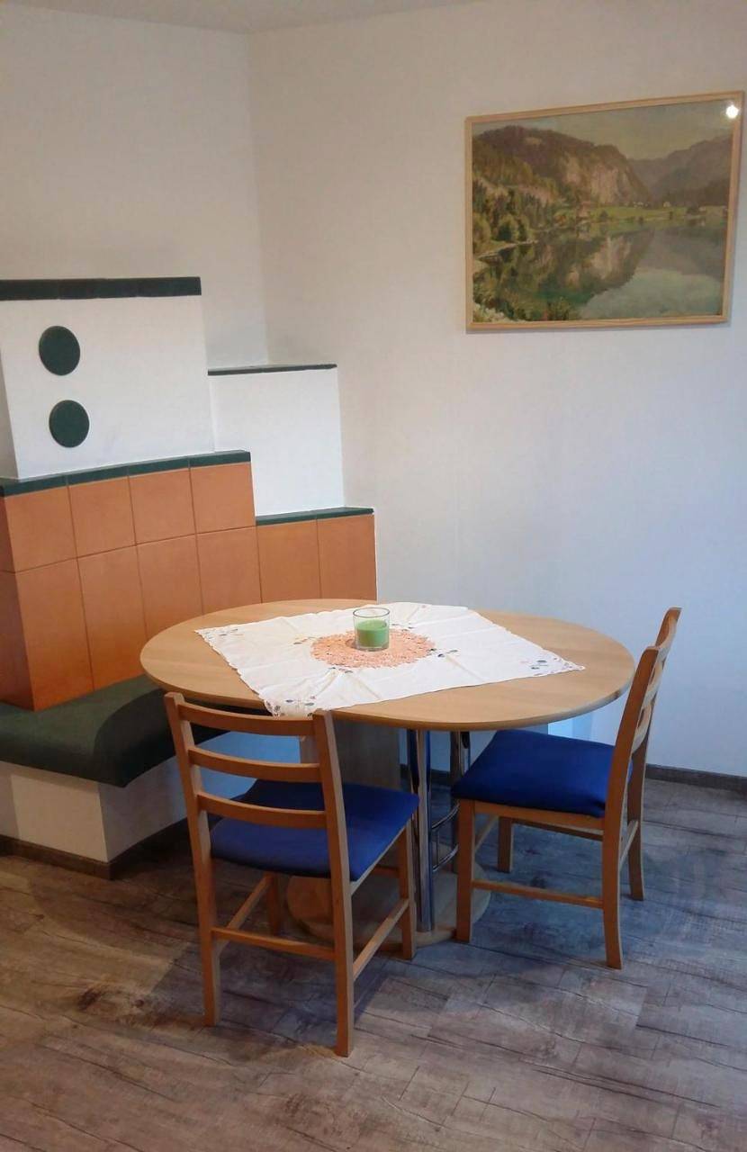Geheel appartement, Apartment with Terrace in Unterach am Attersee, Bezirk Vöcklabruck