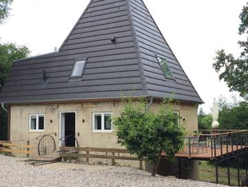 Ferienhaus für 8 Personen, mit Terrasse und Seeblick sowie Garten, mit Haustier in Steinberg
