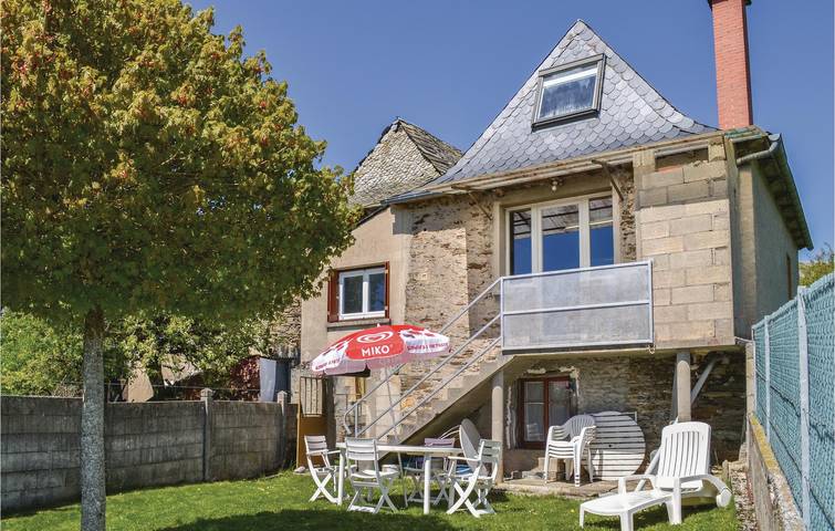Location de vacances pour 4 personnes, avec Jardin dans Le Cayrol