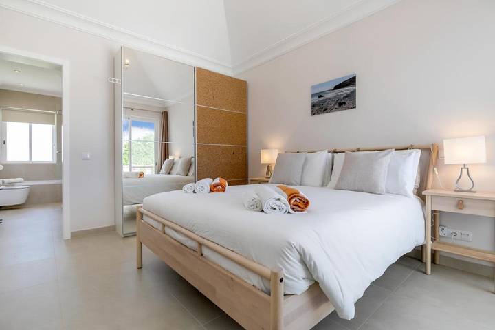 Casa rural para 10 personas, con terraza y piscina además de jardín y vistas en Sagres - 4