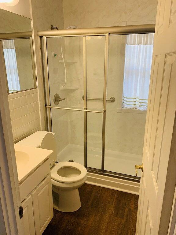 Charming 3 Bedroom house with detached garage. in Anderson County